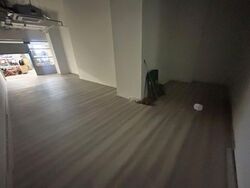 Kap (D21), Retail #580592661